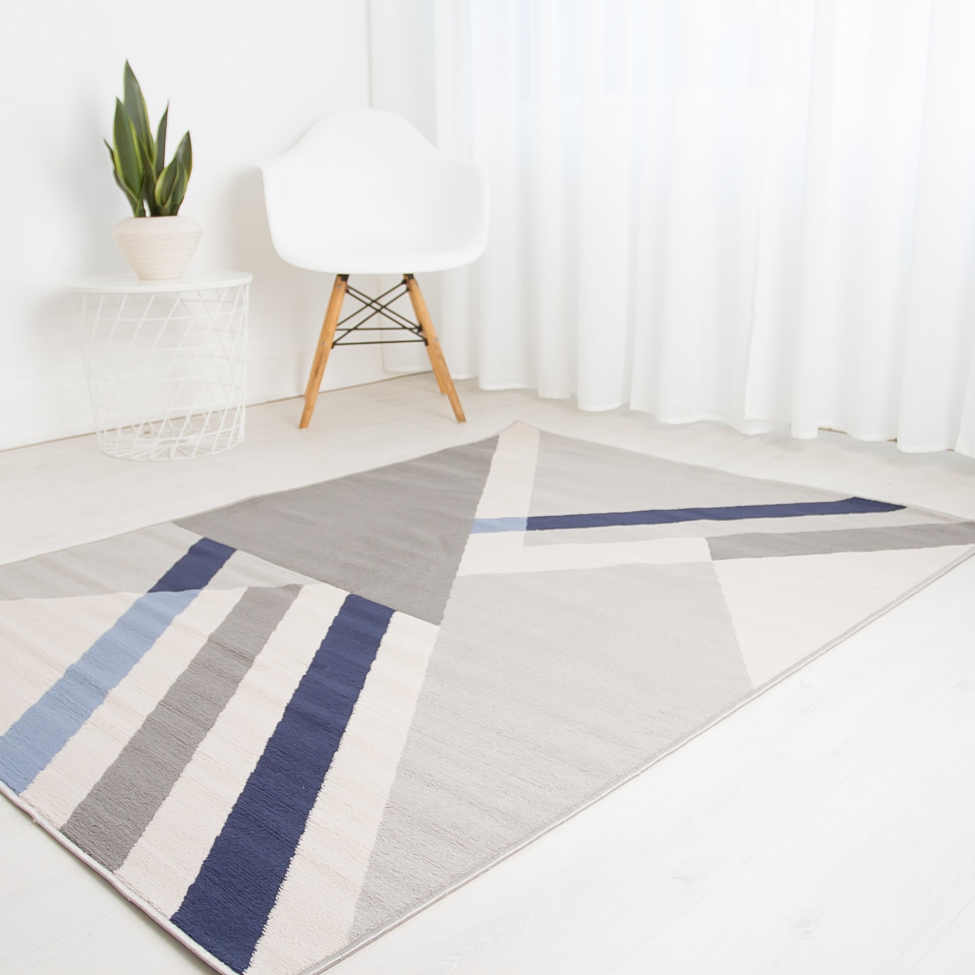 Balletto 186b Modern Geometric Rugs In Beige Navy Blue